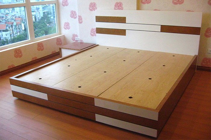 Giường làm bằng gỗ sồi trắng đẹp